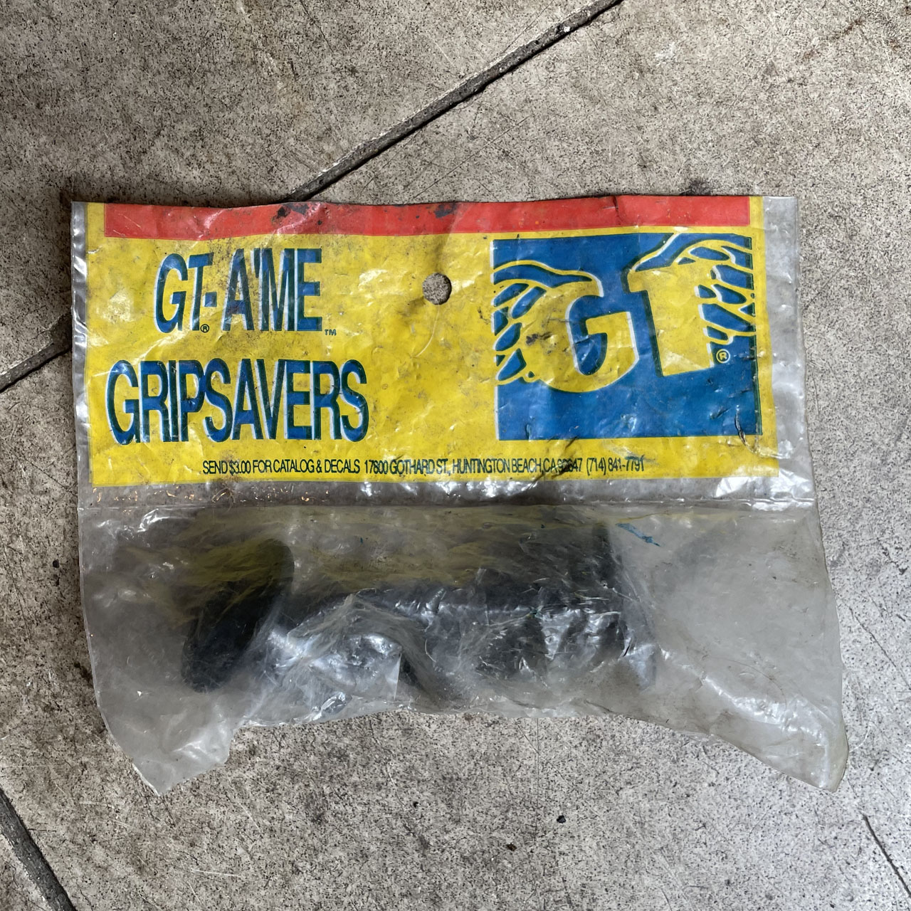 GT AME GRIP SAVERS NOS